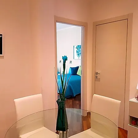 Residenza Piazza Moro 3* バーリ